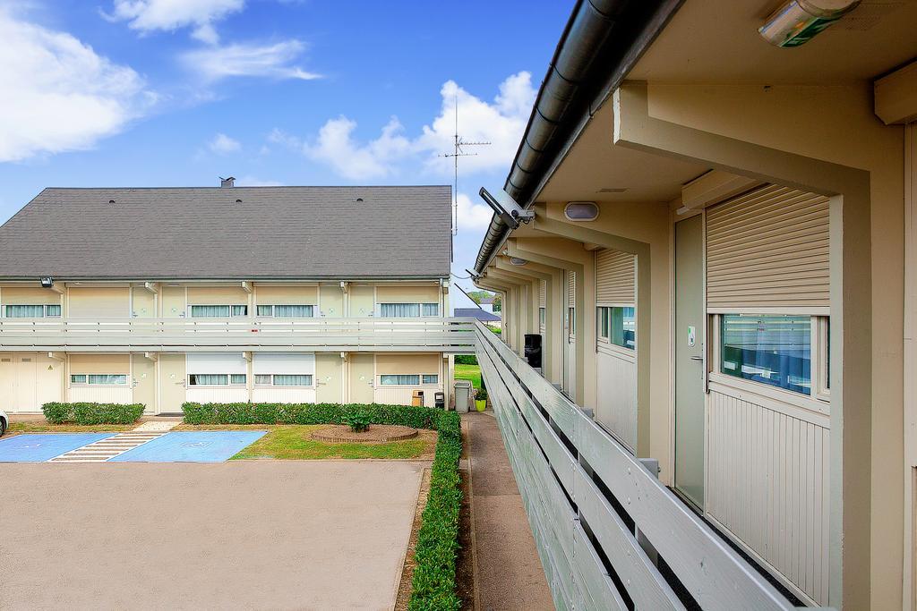 Campanile Bourges Nord - Saint-Doulchard Exterior foto